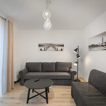 Petrovdom In Warsaw Cozy Apartment Wola, 32 Jana Kazimierza Exterior foto